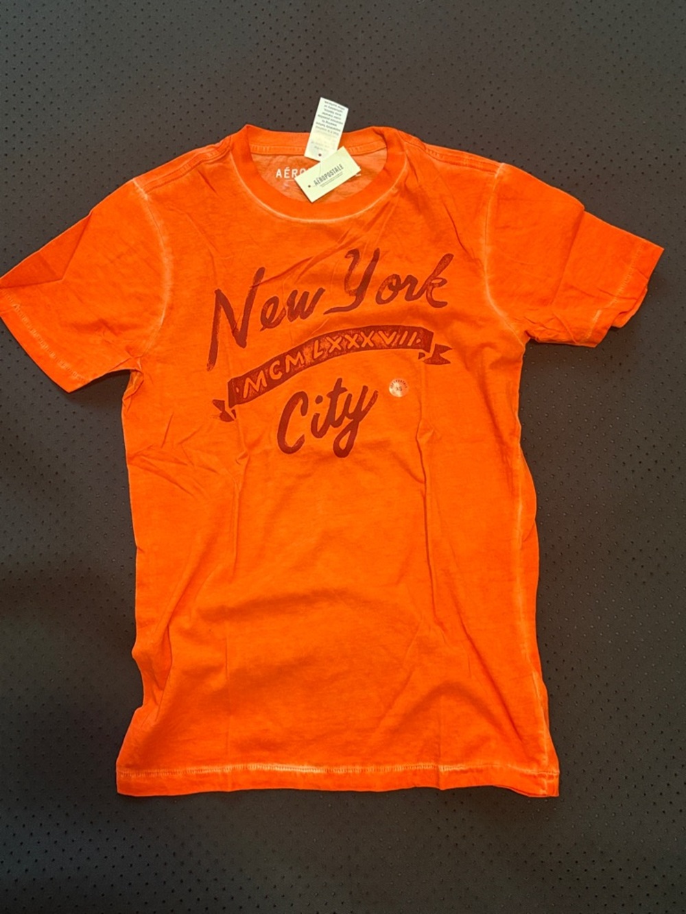 NWT Mens XS Aéropostale Orange "New York City" Graphic Tee cotton